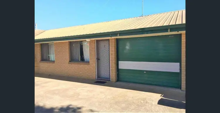 2/11 Tighe Street, Newtown QLD 4350