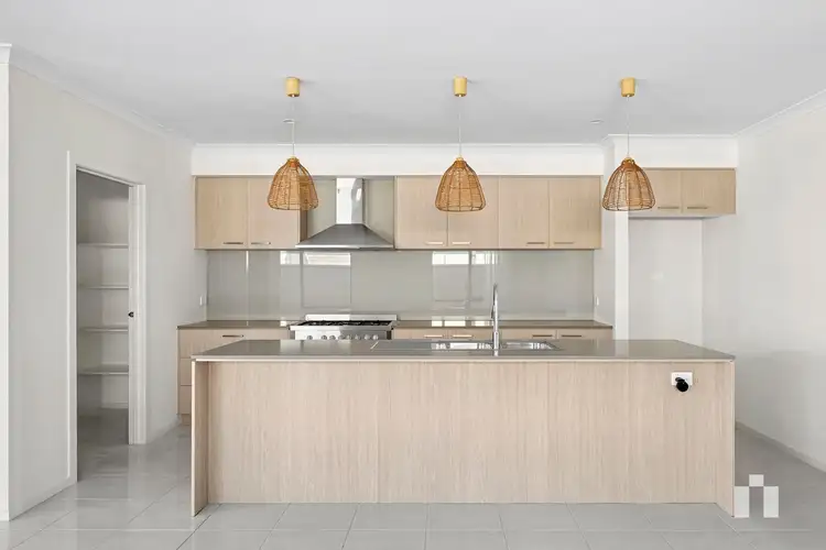 Second view of Homely house listing, 11 Nankeen Loop, Beveridge VIC 3753
