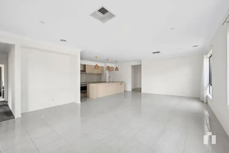 Third view of Homely house listing, 11 Nankeen Loop, Beveridge VIC 3753