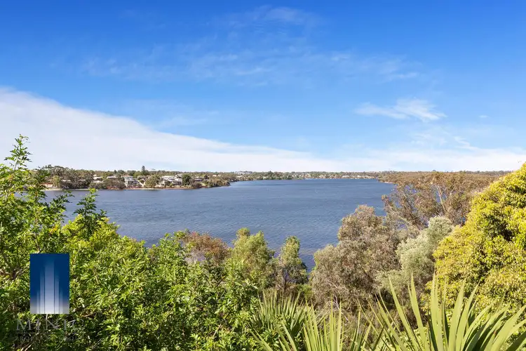26 River Way, Salter Point WA 6152