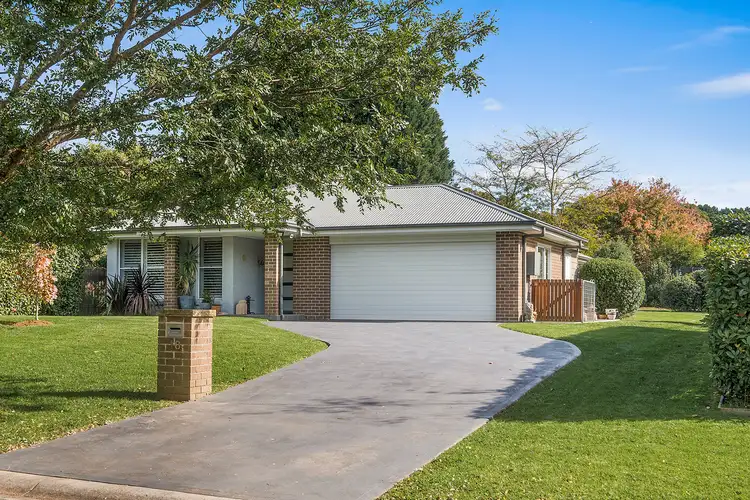 18 Elmswood Court
