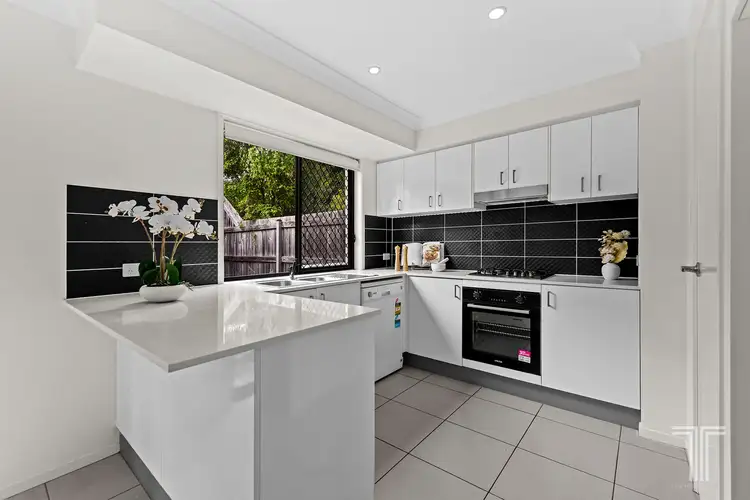 Fourth view of Homely townhouse listing, 9/20 Kianawah Road South, Manly West QLD 4179
