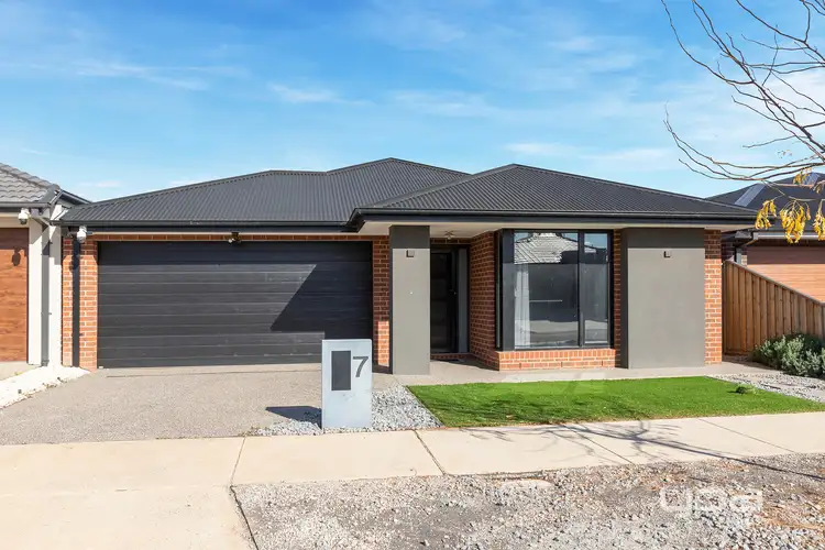 7 Bonavia Street, Deanside VIC 3336