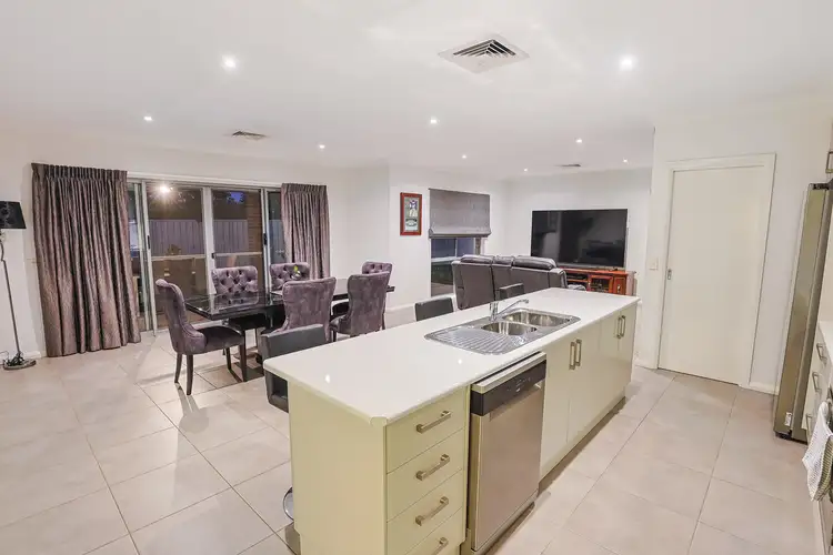 Fifth view of Homely house listing, 4 Laguna Court, Mildura VIC 3500