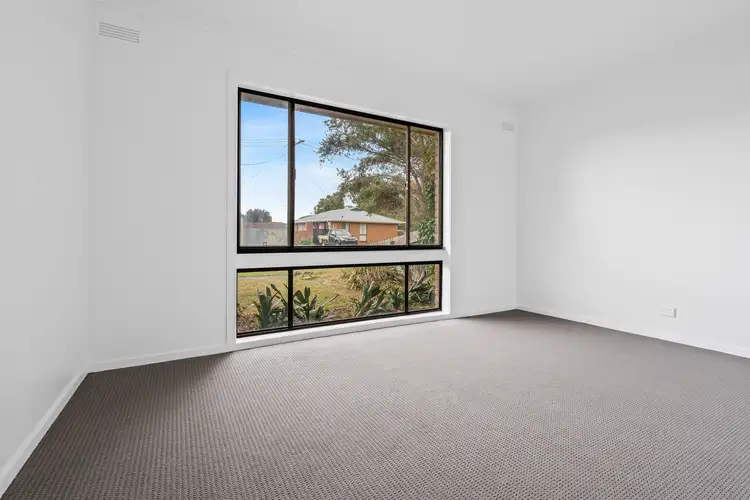 Seventh view of Homely house listing, 2 Curtin Court, Warrnambool VIC 3280