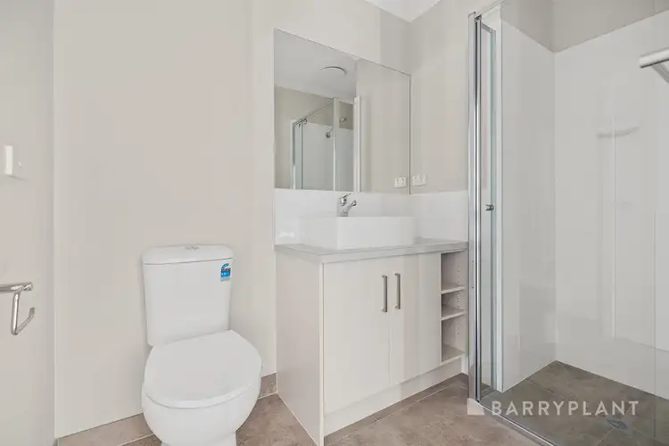 Fifth view of Homely house listing, 6 Newton Court, Pakenham VIC 3810