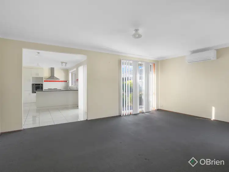 Third view of Homely unit listing, 1/6 Cameron Way, Pakenham VIC 3810
