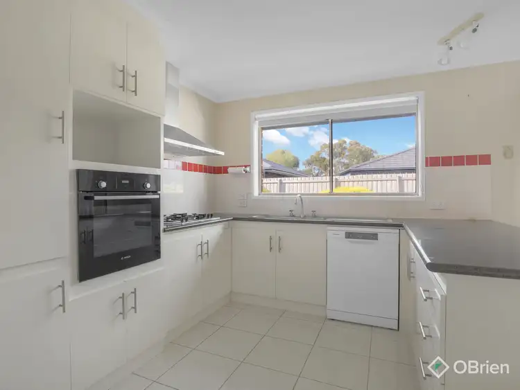 Fifth view of Homely unit listing, 1/6 Cameron Way, Pakenham VIC 3810