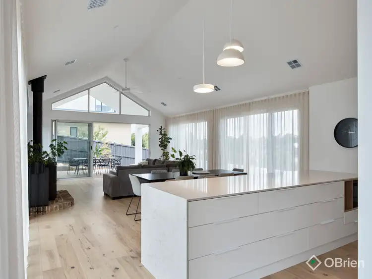 Fifth view of Homely house listing, 25 Sloane Square, Drouin VIC 3818