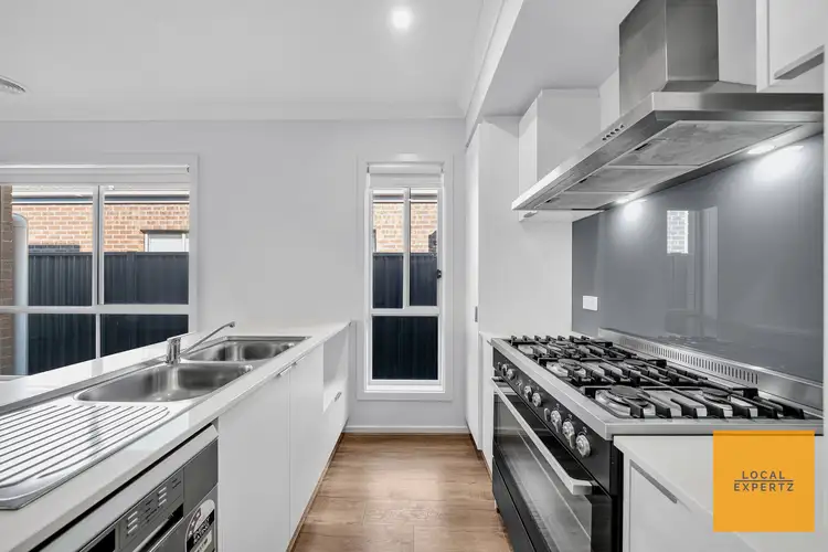 Fourth view of Homely house listing, 8 Makiti Crescent, Harkness VIC 3337