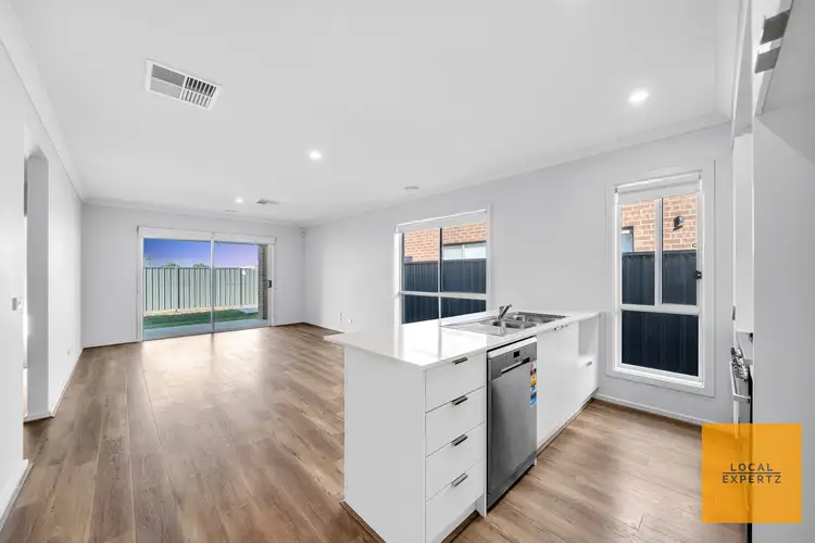 Fifth view of Homely house listing, 8 Makiti Crescent, Harkness VIC 3337