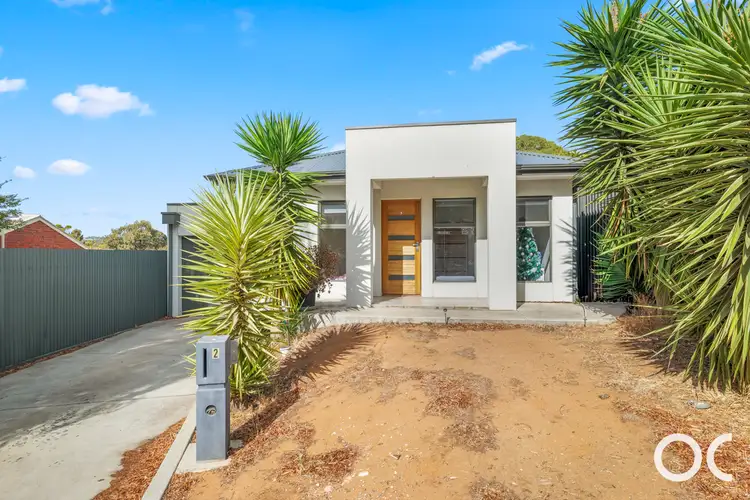2 Lindisfarne Road, Huntfield Heights SA 5163