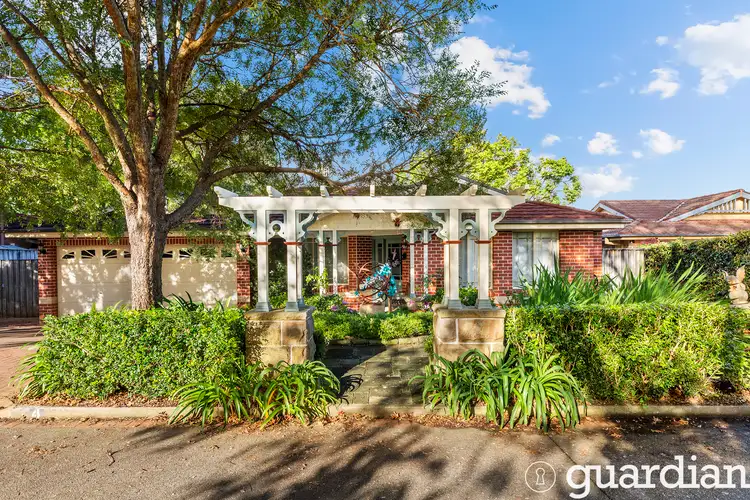 4 Hansen Avenue, Galston NSW 2159
