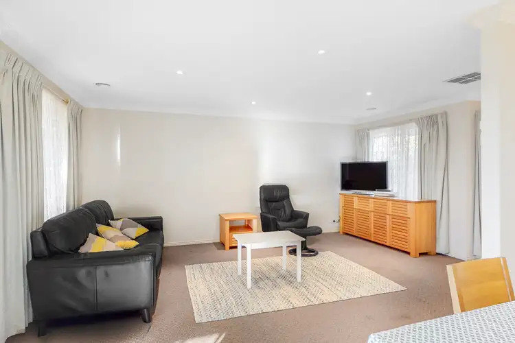 Second view of Homely villa listing, 3/11 Roslyn Street, Strathmore VIC 3041