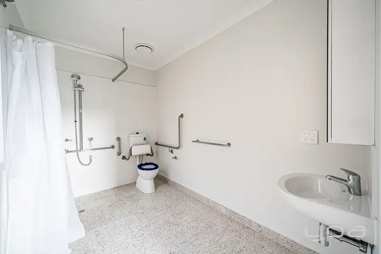 Fifth view of Homely house listing, 4 Bronwyn Way, Wyndham Vale VIC 3024