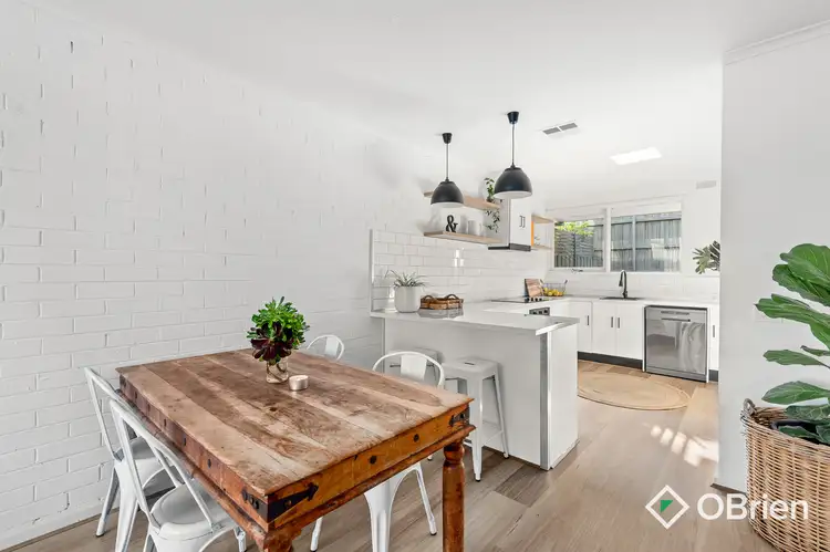 Main view of Homely unit listing, 2/19-21 Fairway Street, Frankston VIC 3199