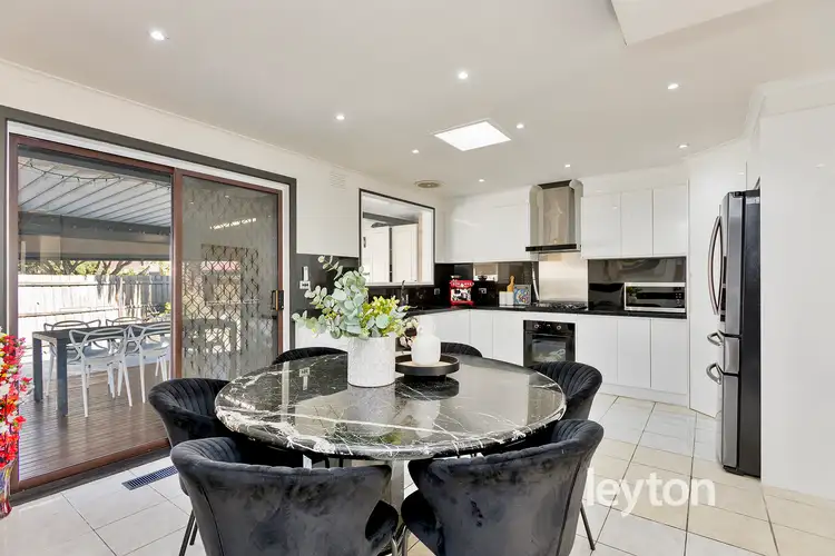 Fifth view of Homely house listing, 2 Granton Close, Keysborough VIC 3173