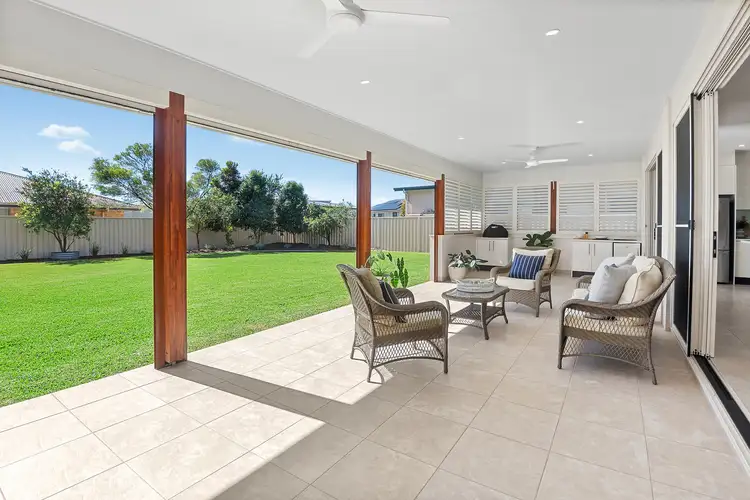 17 Split Solitary Road, Sapphire Beach NSW 2450