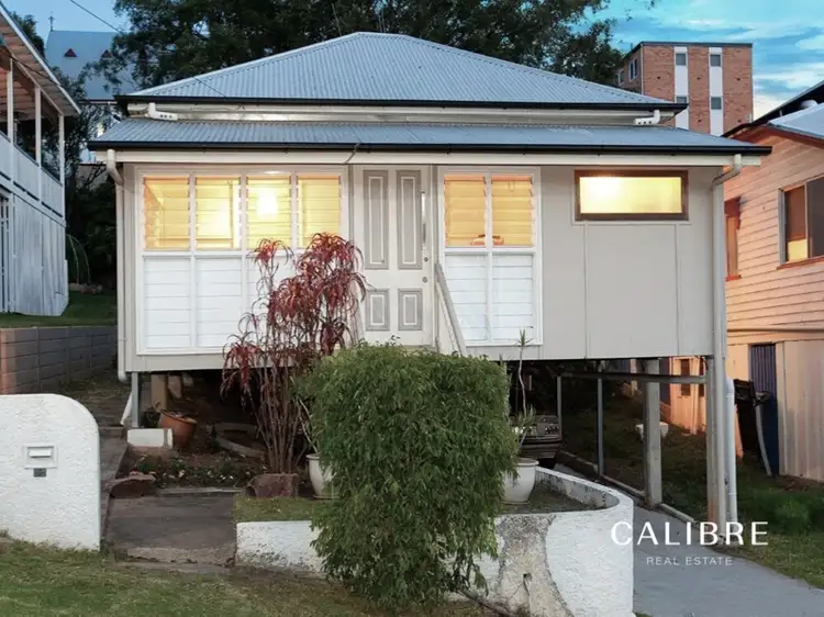 15 Storie Street, Red Hill QLD 4059