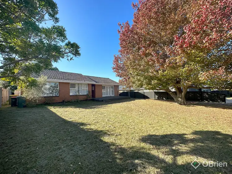 32 Gilsenan Street, Paynesville VIC 3880