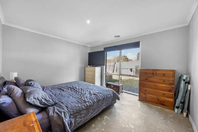 Sixth view of Homely house listing, 9 Banksia Court, Romsey VIC 3434