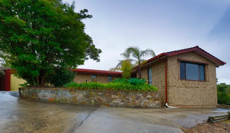 222 The Cove Road, Hallett Cove SA 5158