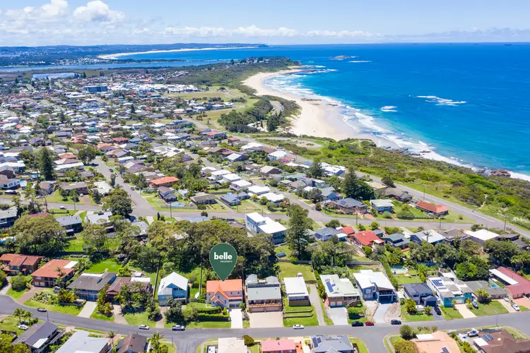 22 Copper Valley Close, Caves Beach NSW 2281