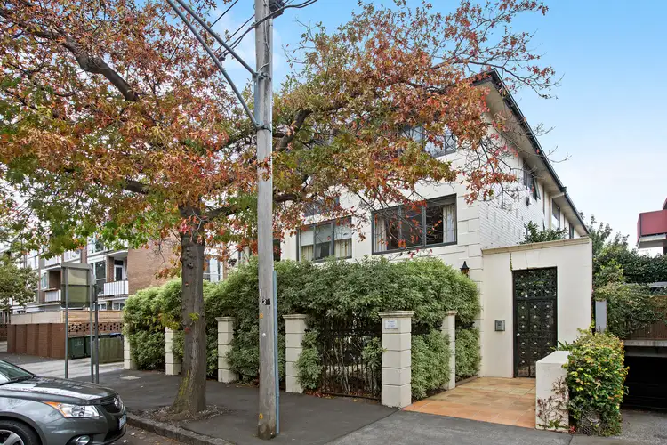 2/38 Wynnstay Road, Prahran VIC 3181