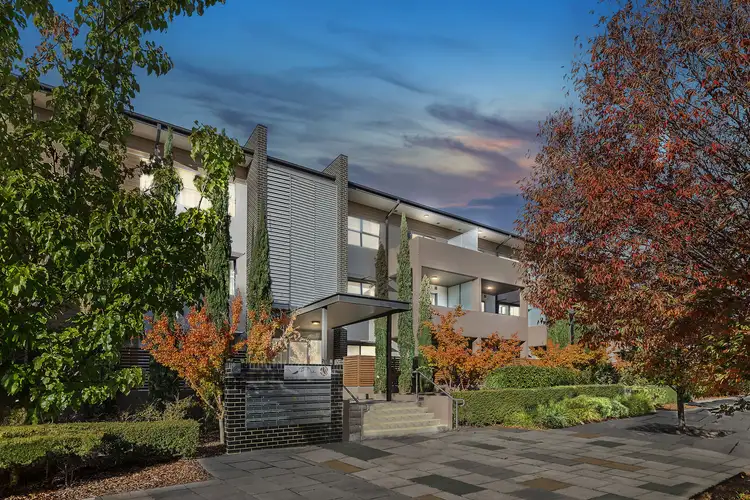 51/121 Easty Street, Phillip ACT 2606