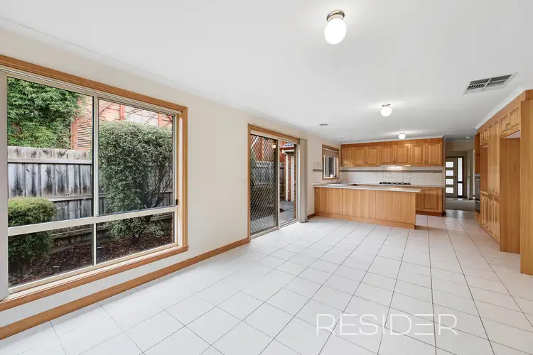 Fifth view of Homely house listing, 28 Jindabyne Avenue, South Morang VIC 3752