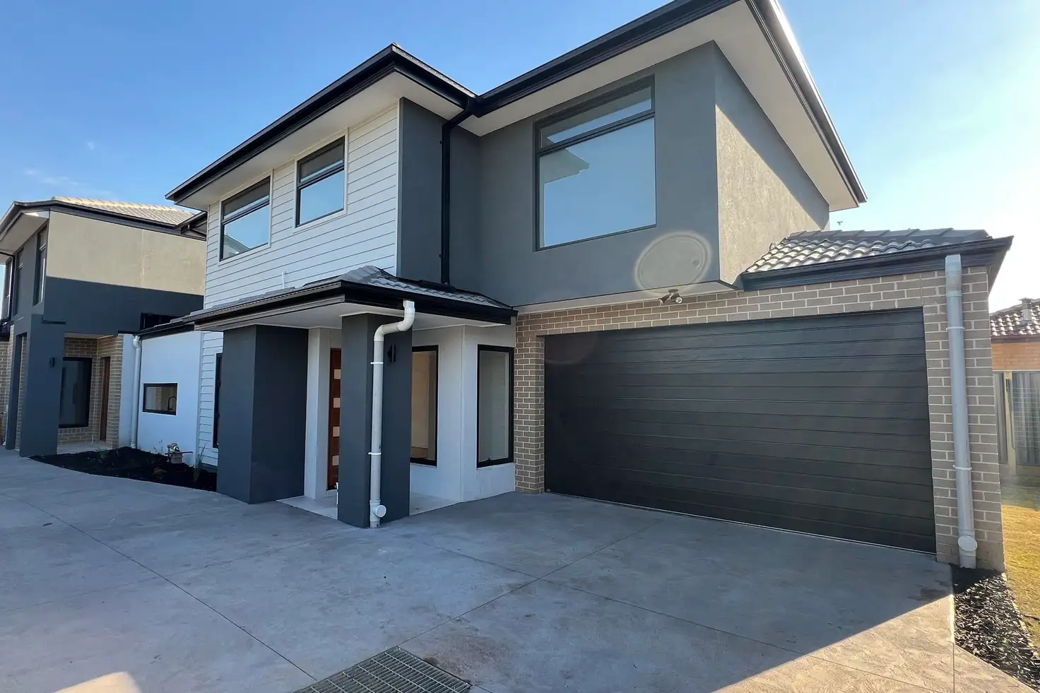 Main view of Homely townhouse listing, 2/73 Lester Avenue, St Albans VIC 3021