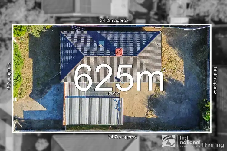 15 Roberts Road, Cranbourne VIC 3977