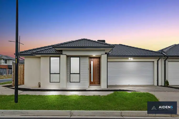 123 Paskas Drive, Fraser Rise VIC 3336