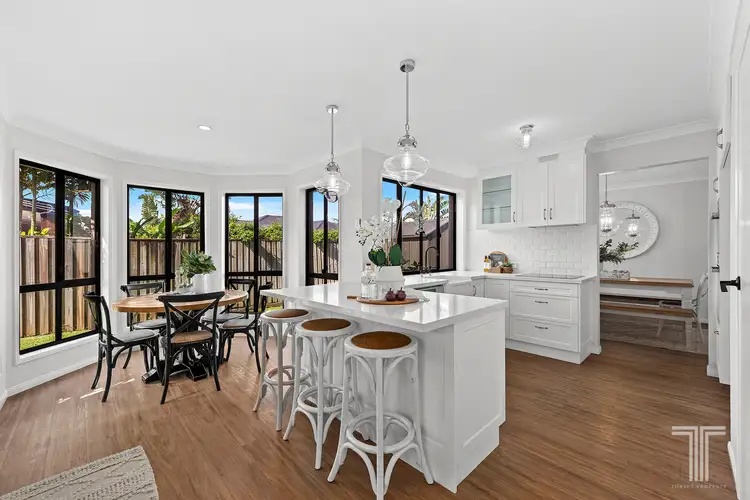 Fifth view of Homely house listing, 7 Bells Place, Carindale QLD 4152