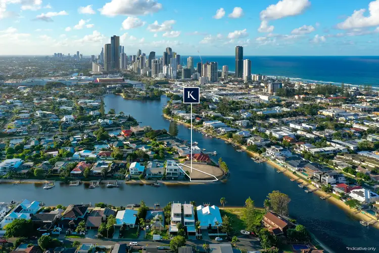 52A Gretel Drive, Mermaid Waters QLD 4218