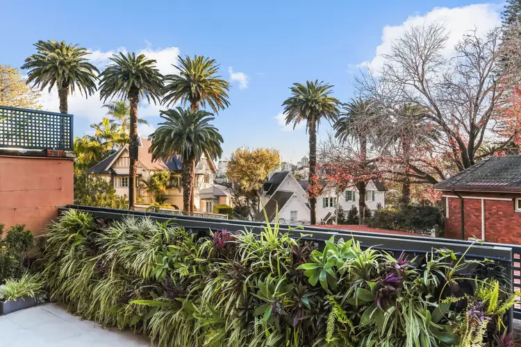 Third view of Homely apartment listing, 2/2-4 Bennett Avenue, Darling Point NSW 2027