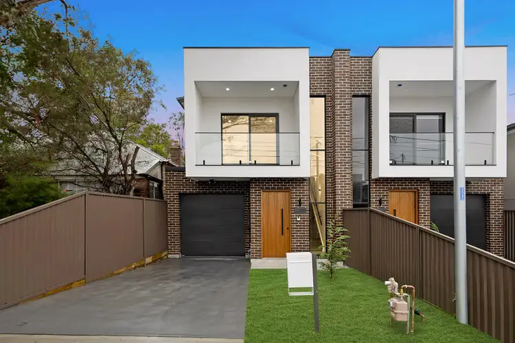 25 & 25a Queen Street, Guildford NSW 2161