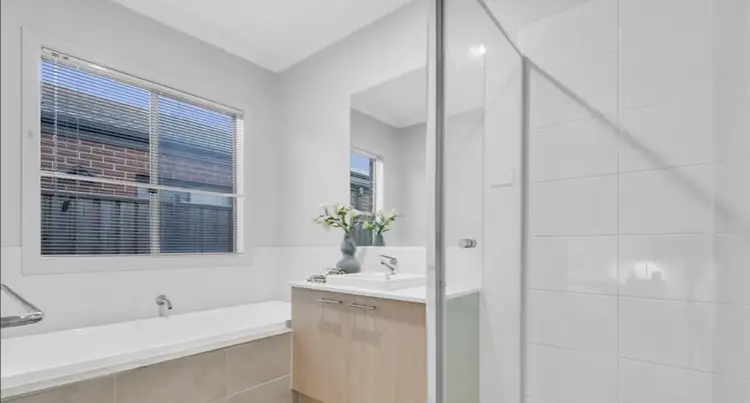 Fifth view of Homely house listing, 7 Closette Circuit, Tarneit VIC 3029