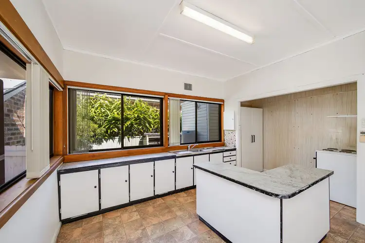 Fifth view of Homely house listing, 392A Tuggerawong Road, Tuggerawong NSW 2259