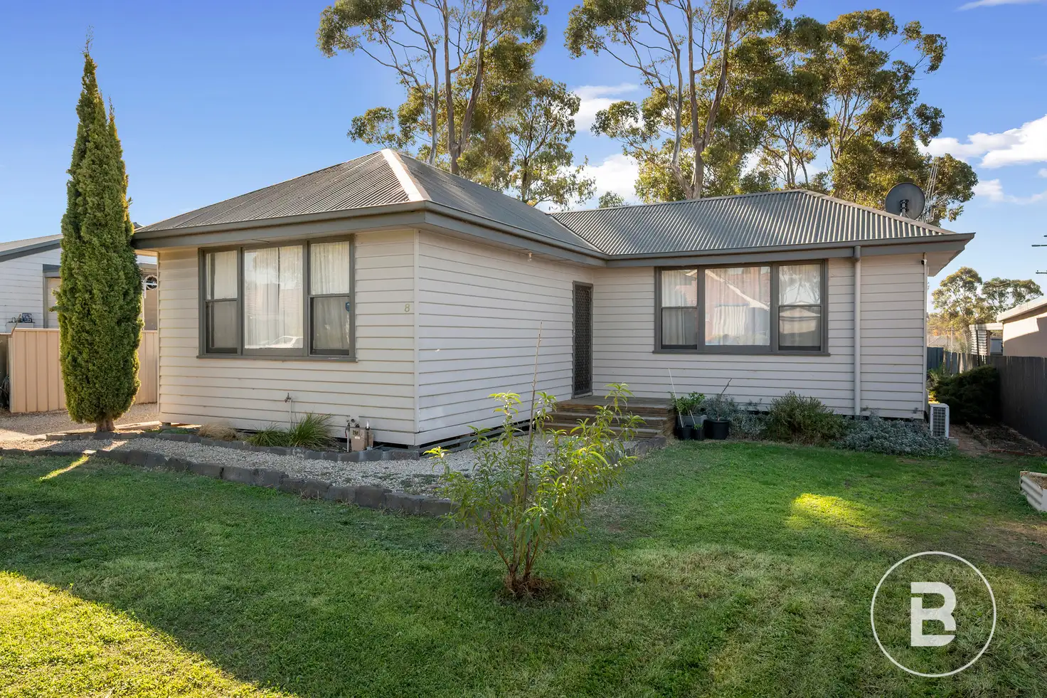 Main view of Homely house listing, 8 Carinya Court, North Bendigo VIC 3550