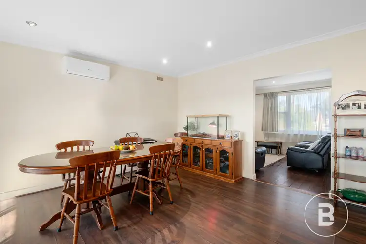 Fifth view of Homely house listing, 8 Carinya Court, North Bendigo VIC 3550