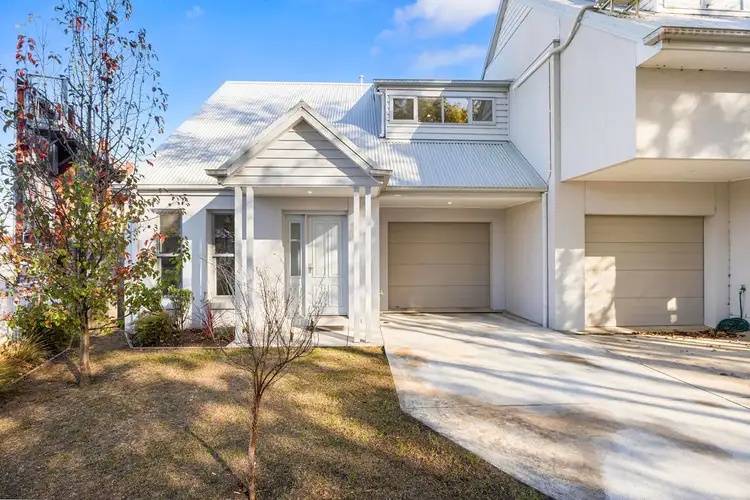 303 Sebastopol Street