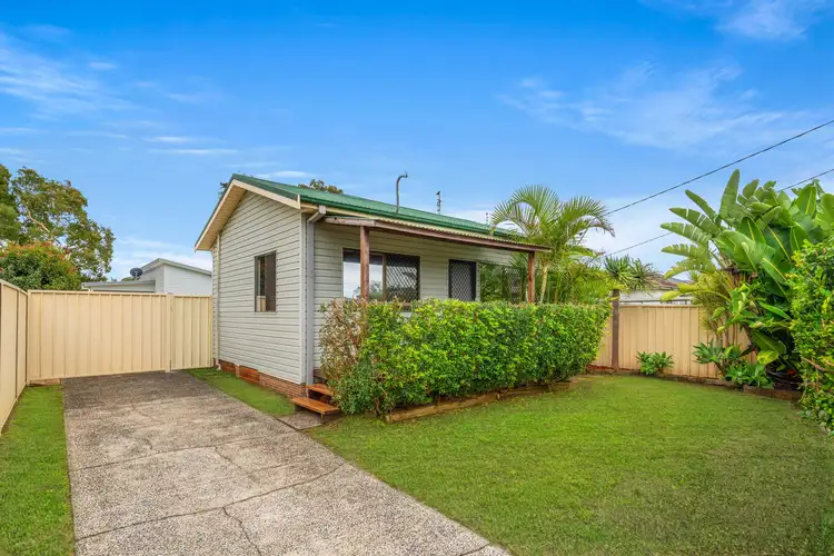 35 Veron Road, Umina Beach NSW 2257