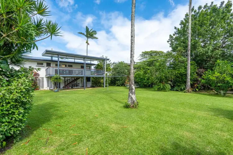 8 Stephens Street, Manunda QLD 4870