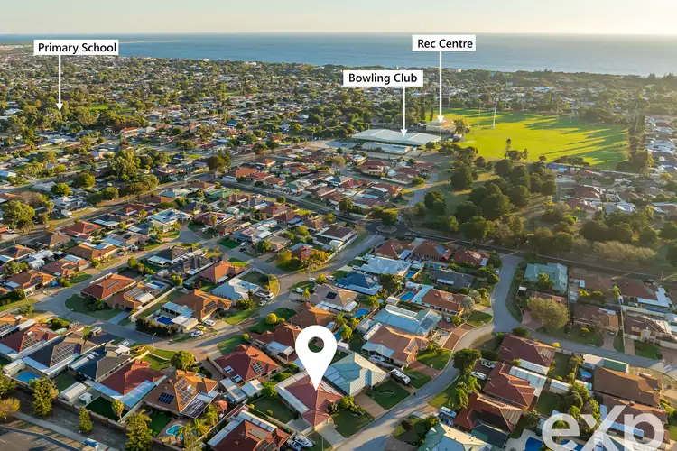 Third view of Homely house listing, 10 Fern Court, Warnbro WA 6169