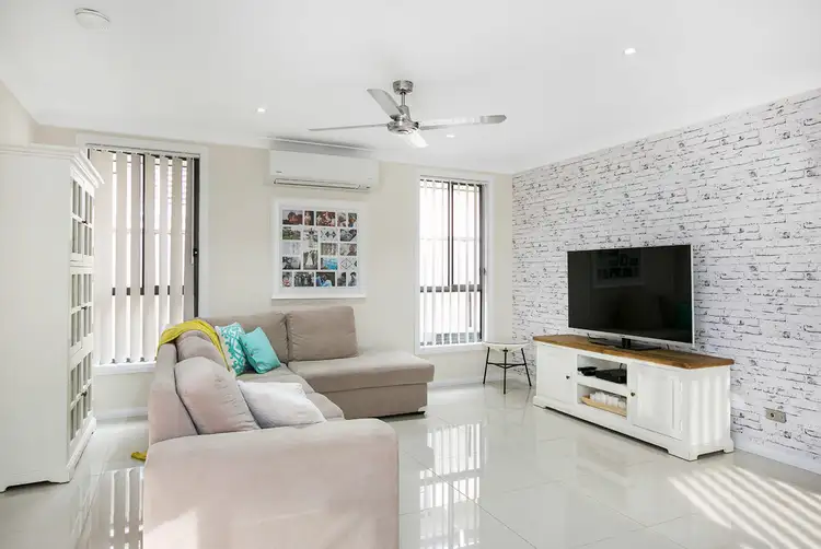 2A Anthony Street, Lake Illawarra NSW 2528