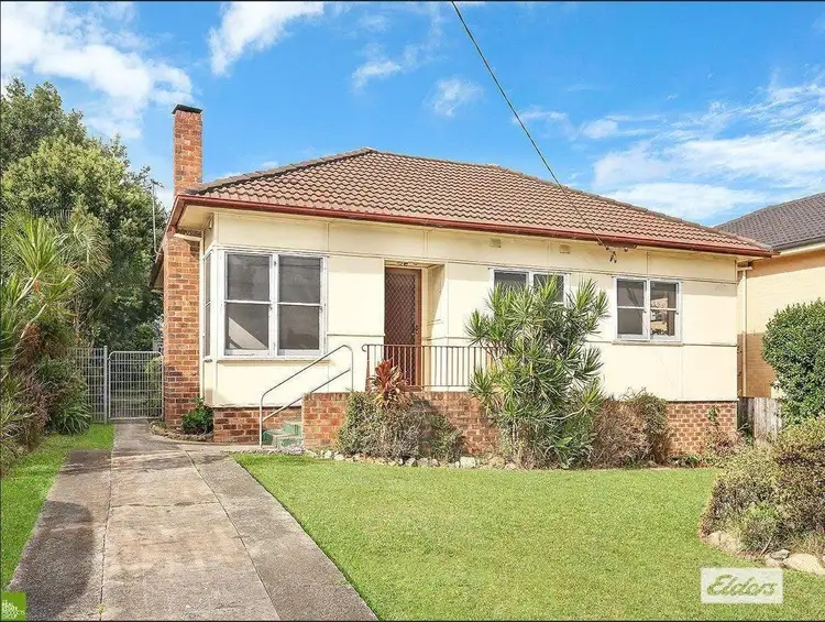19 Moran Parade, Mount Saint Thomas NSW 2500