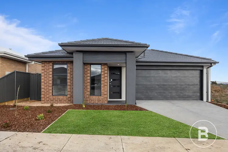 19 Hawk Street, Winter Valley VIC 3358
