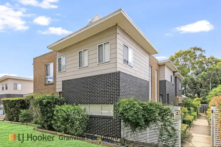 8/8-12 Rosebery Road, Guildford NSW 2161