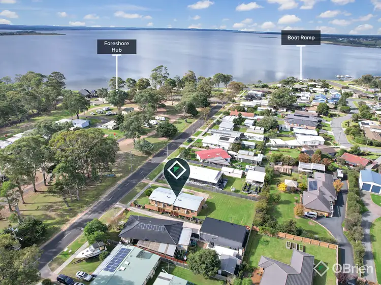 1 & 2/27 School Road, Eagle Point VIC 3878